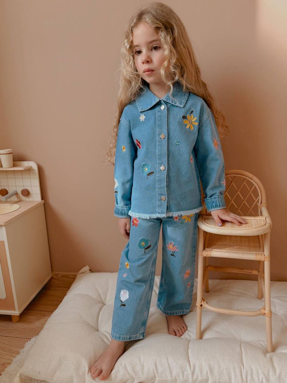 חליפת ג׳ינס לבנות