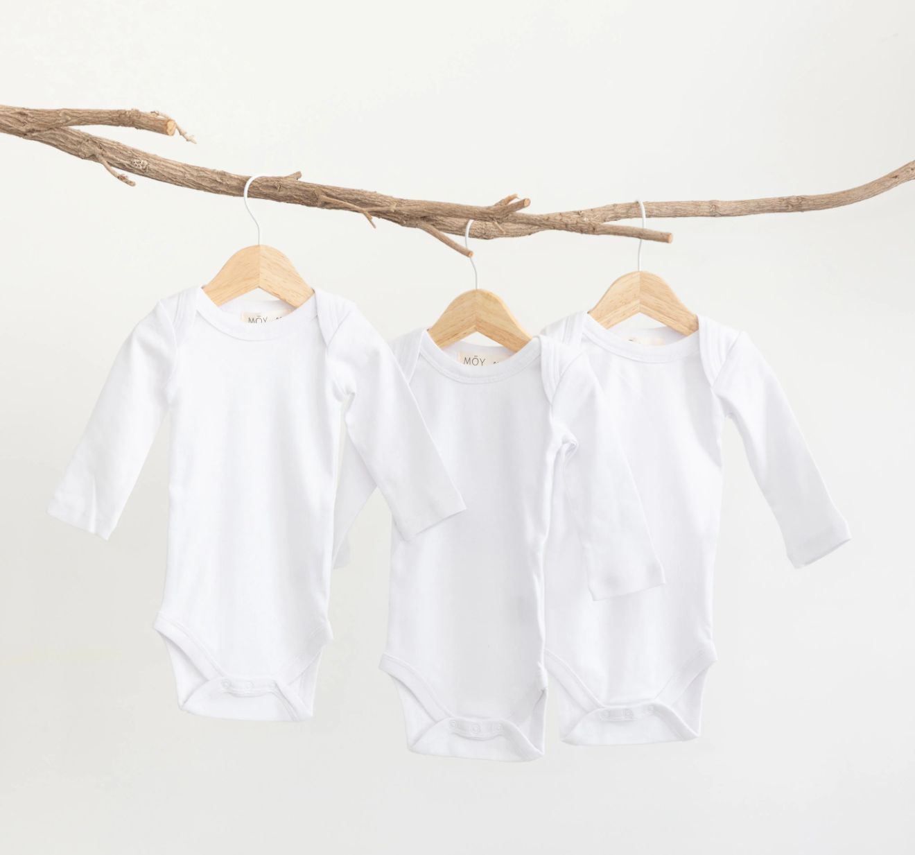 שלישיית בגדים שרוול ארוך