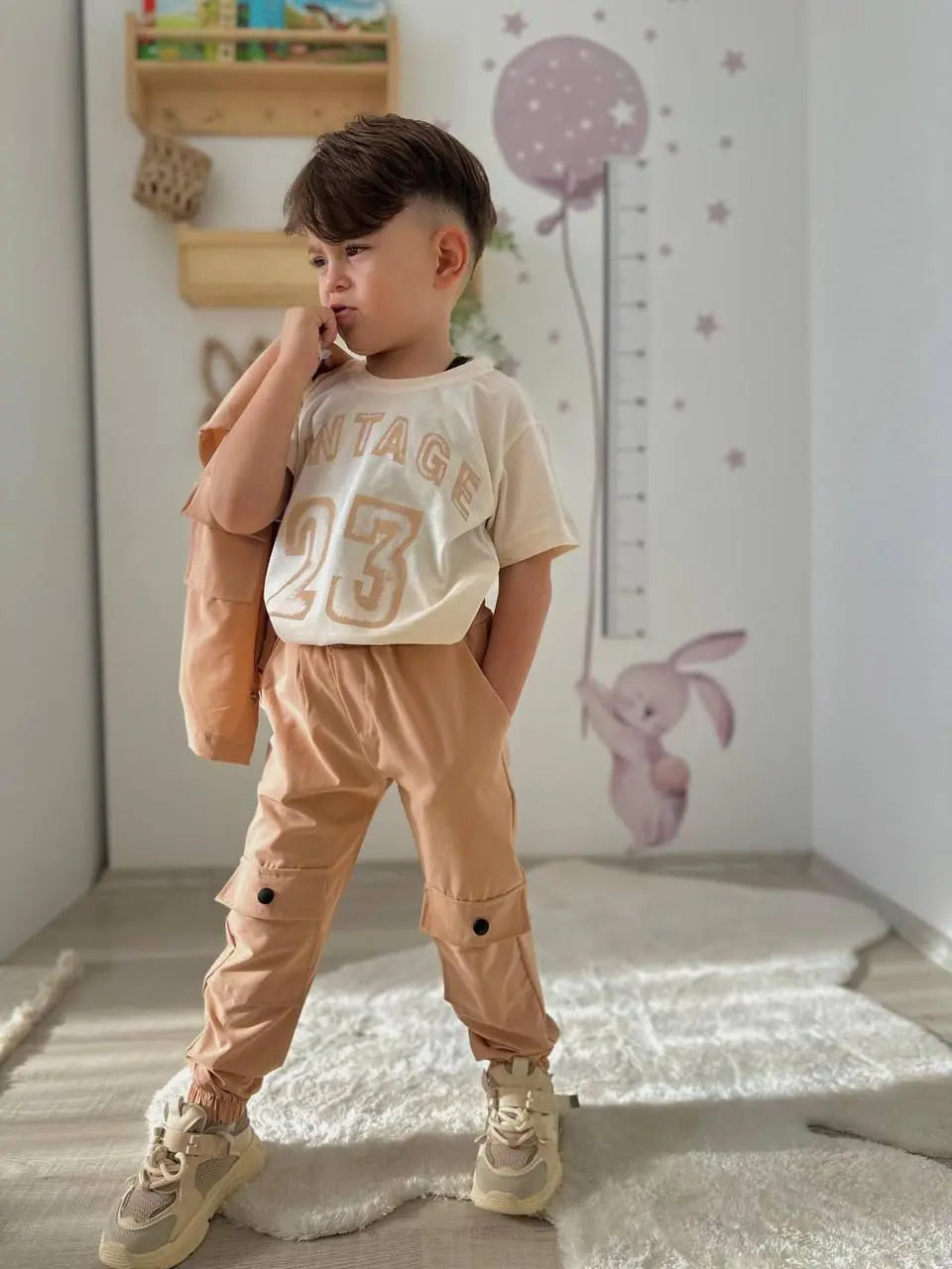 חליפת ניילון Unknown Vendor