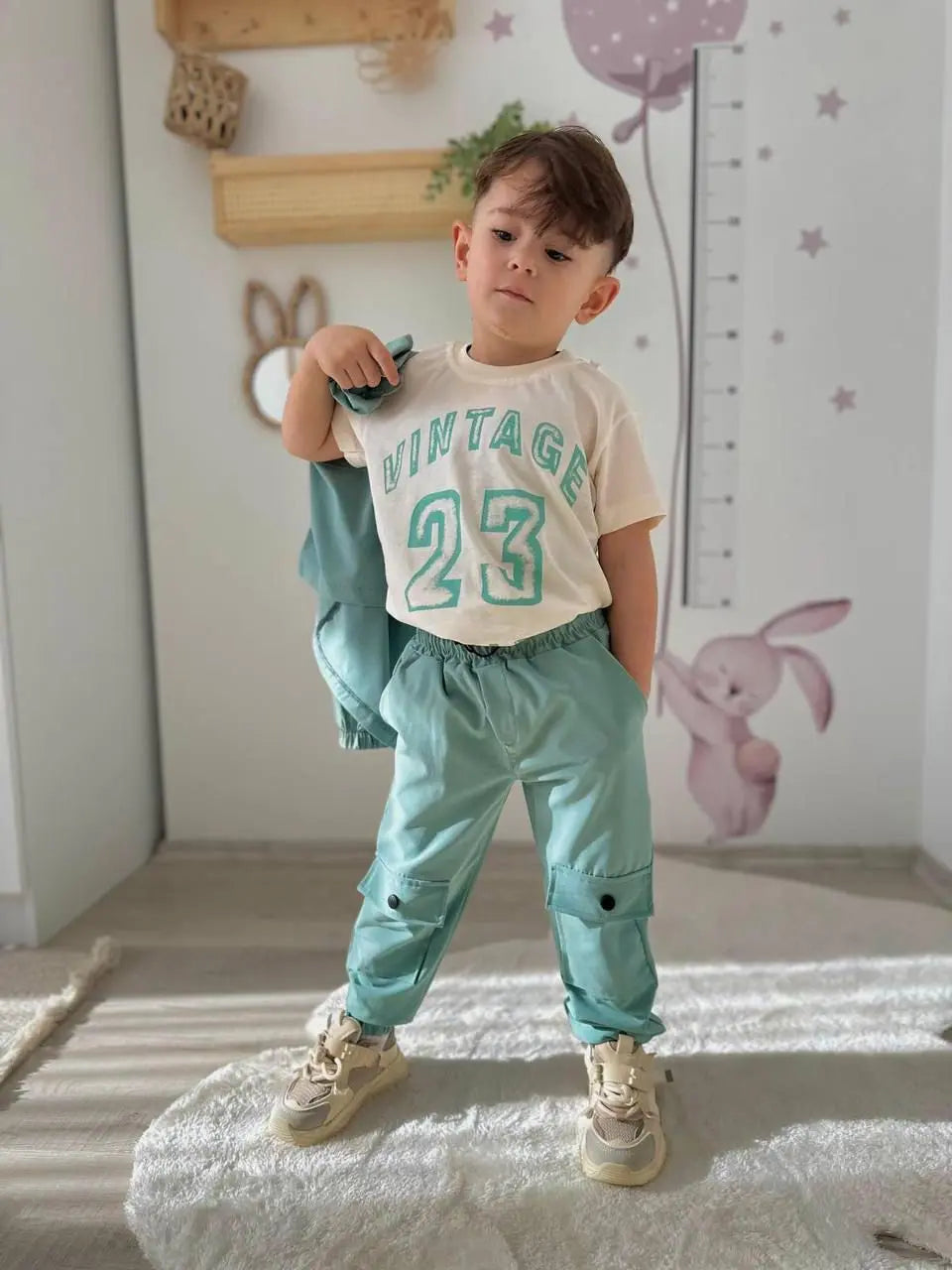 חליפת ניילון Unknown Vendor